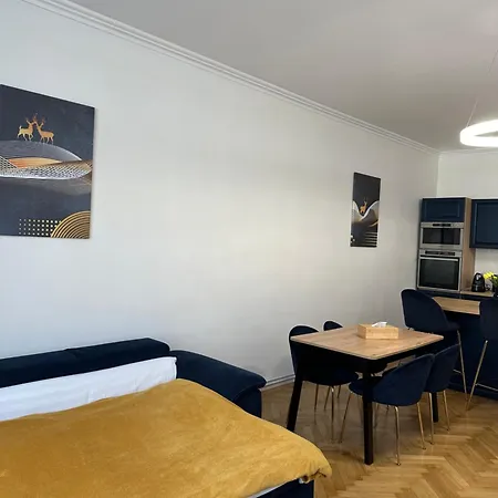 Apartment Sboldtown By Holztreppe